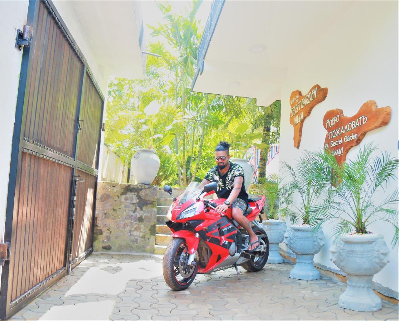 Secret Garden Hikkaduwa Exterior foto